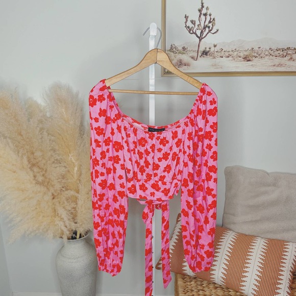 Revolve | Sanctuary Going Solo Crop Tie Top in Cherry Kiss - Picture 5 of 11